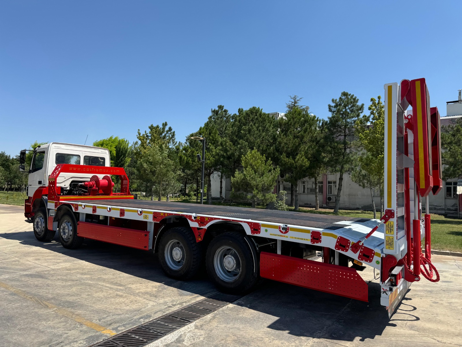 Worldwide freight services